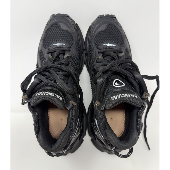 Balenciaga Runner Sneaker Matte Black Size 9 US 42 EU - Picture 8 of 9